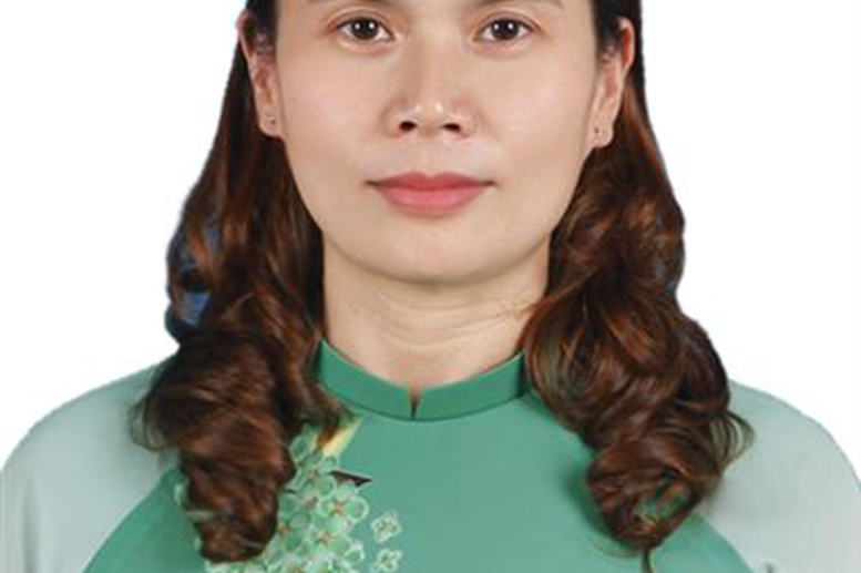 Bà Hà Thị Dung được giới thiệu ứng cử Đại biểu Quốc hội khóa XV tại Đơn vị bầu cử số 01 tỉnh Hòa Bình