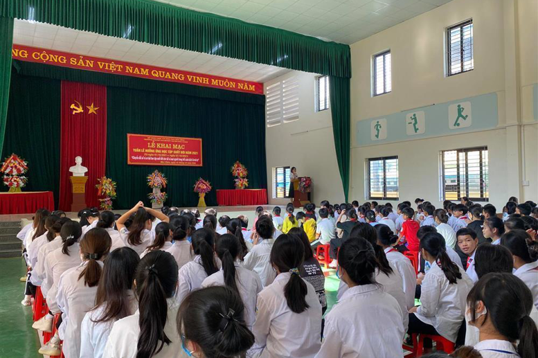 Toàn cảnh của buổi lễ