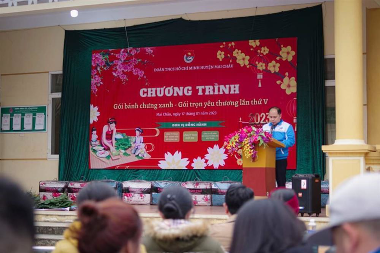 Đ/c Hà Công Đạt - Bí thư huyện Đoàn khai mạc chương trình