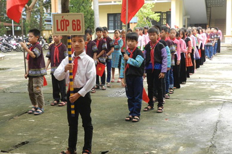 61 học sinh khối 6 dân tộc Thái, H'Mông, Mường, Dao, Kinh thường trú tại 14 xã đặc biệt khó khăn của huyện Mai Châu được đón chào trước thềm năm học mới